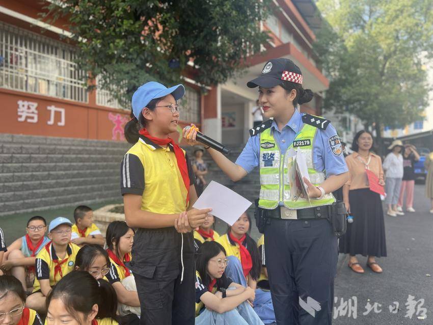 大红鹰彩票金管家